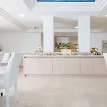 Esperia Hotel