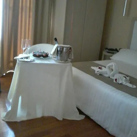 Esperia Hotell