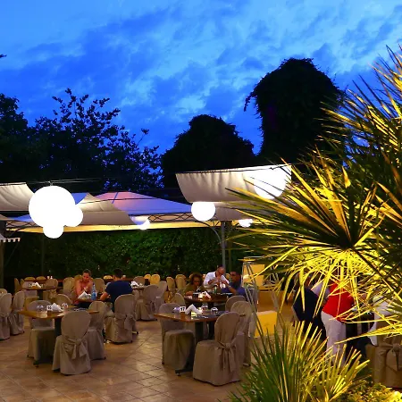 Hotell Esperia
