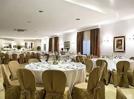 Hotel Esperia 3*