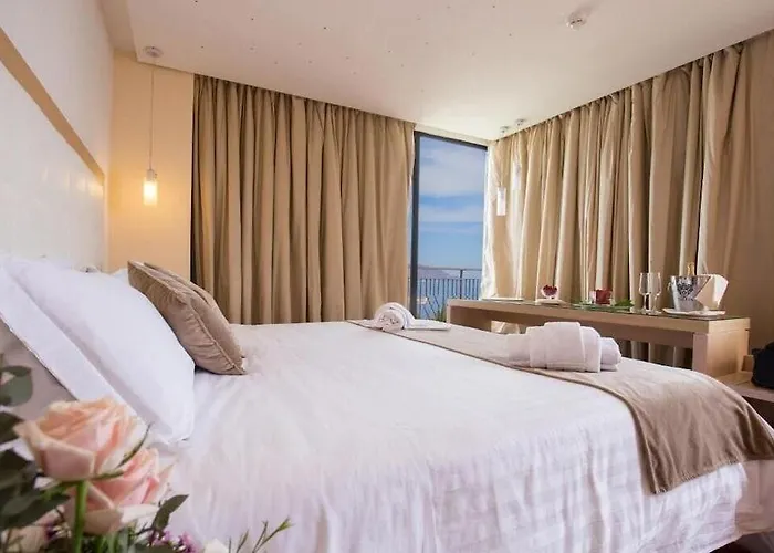 Hotel Esperia 3*