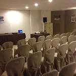 Esperia Hotel 3*